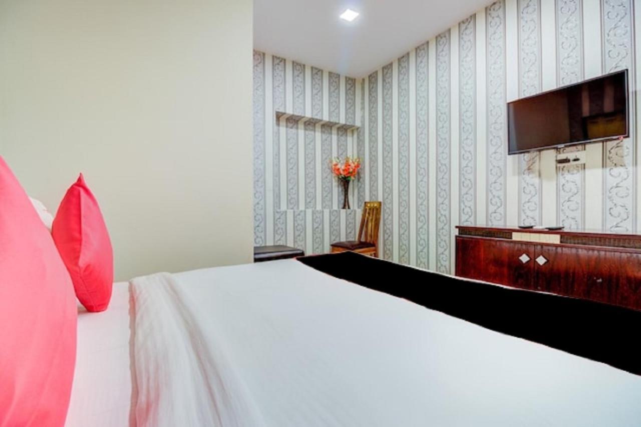 Hotel De Classico Juhu Мумбаї Екстер'єр фото