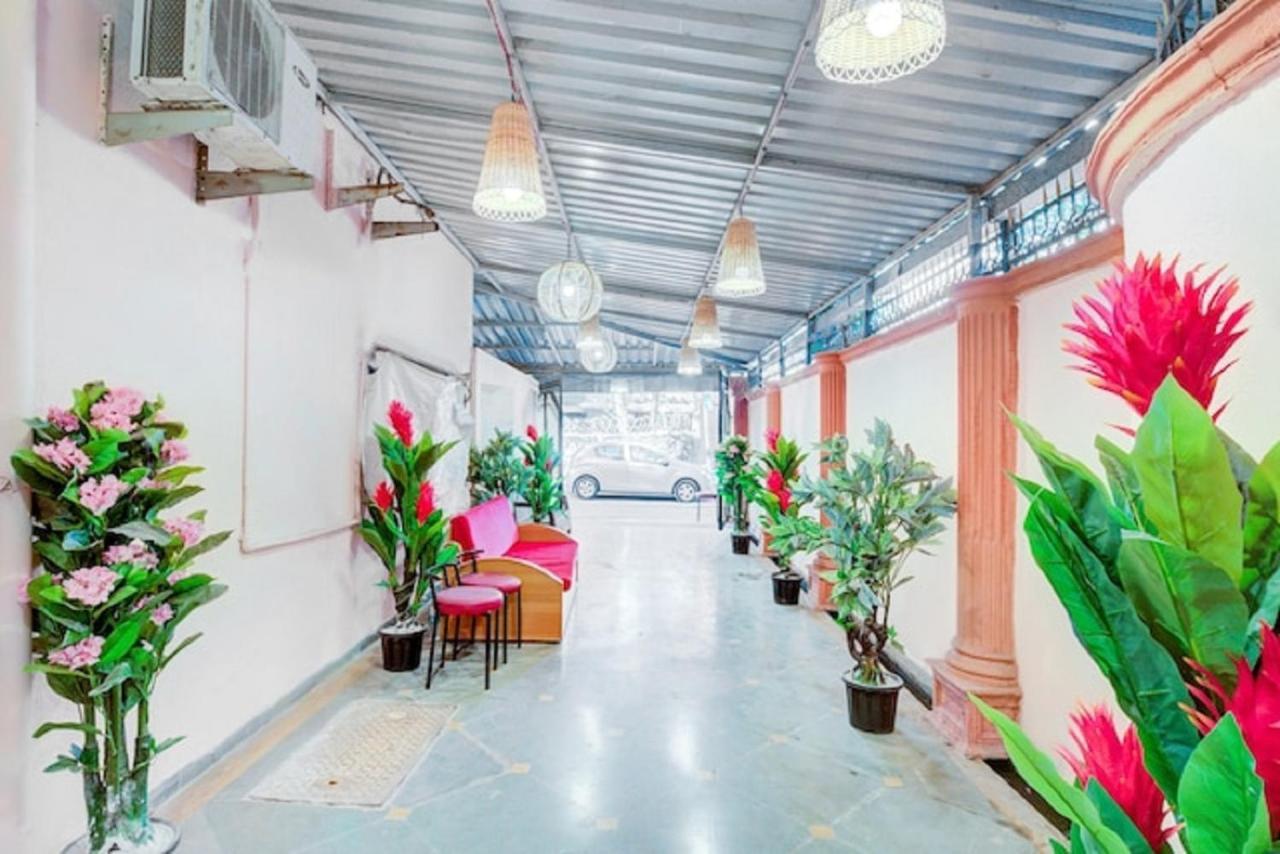 Hotel De Classico Juhu Мумбаї Екстер'єр фото